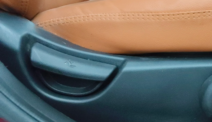 2016 Hyundai Grand i10 ASTA 1.2 KAPPA VTVT, Petrol, Manual, 30,330 km, Driver Side Adjustment Panel