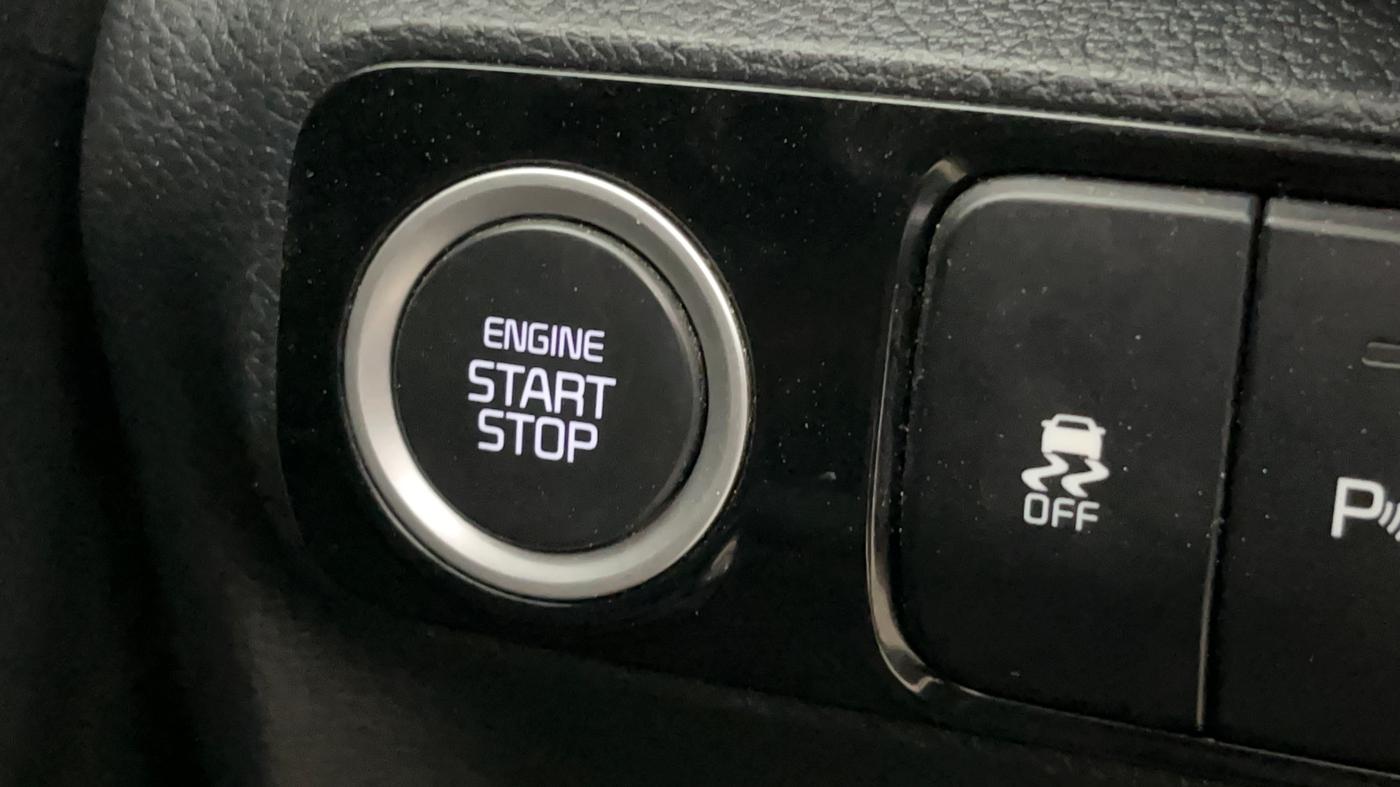 2020 KIA SONET GTX PLUS 1.0 IMT, Petrol, Manual, 52,858 km, Keyless Start/ Stop Button