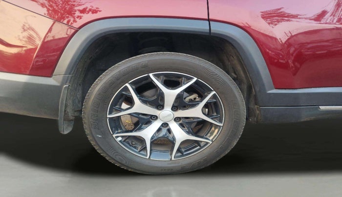 2022 Jeep MERIDIAN LIMITED (O) 4X2 AT, Diesel, Automatic, 58,416 km, Right Rear Wheel