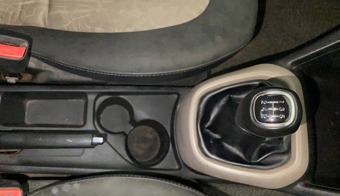 2014 Hyundai Grand i10 SPORTZ 1.2 KAPPA VTVT, Petrol, Manual, 91,388 km, Gear Lever