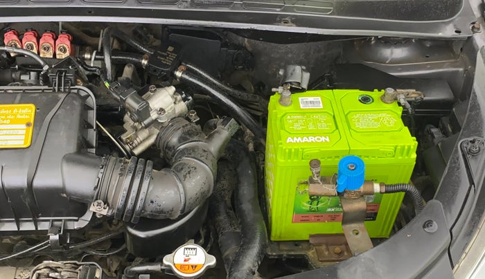 2014 Hyundai i10 MAGNA 1.1, CNG, Manual, 58,777 km, Engine View - Left