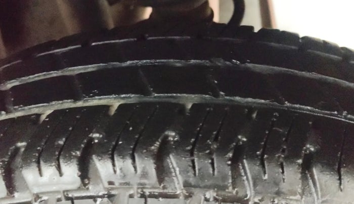 2017 Maruti Alto 800 LXI O, Petrol, Manual, 61,127 km, Left Rear Tyre Tread