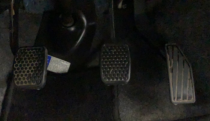2021 Maruti Alto VXI, Petrol, Manual, 8,664 km, Pedals