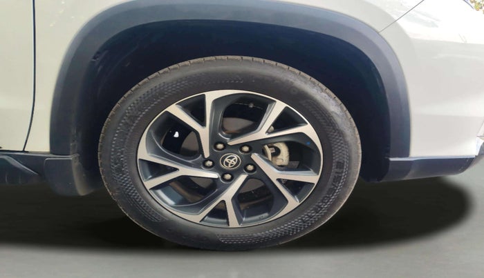 2024 Toyota URBAN CRUISER HYRYDER G HYBRID, Hybrid, Automatic, 8,463 km, Right Front Wheel