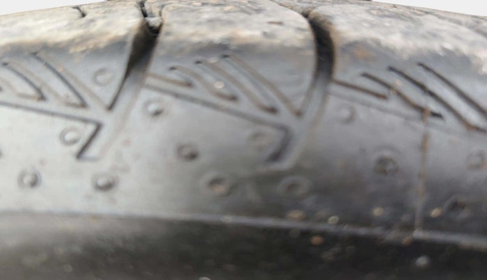 2024 Toyota URBAN CRUISER HYRYDER G HYBRID, Hybrid, Automatic, 8,463 km, Right Front Tyre Tread