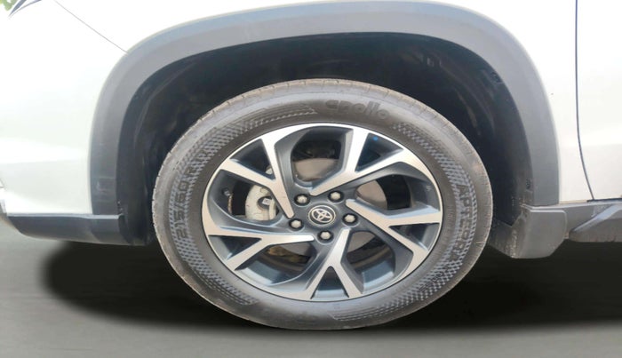 2024 Toyota URBAN CRUISER HYRYDER G HYBRID, Hybrid, Automatic, 8,463 km, Left Front Wheel