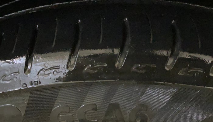 2023 Tata ALTROZ XZA, Petrol, Automatic, 32,303 km, Right Rear Tyre Tread