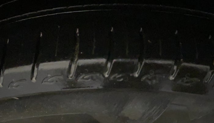 2023 Tata ALTROZ XZA, Petrol, Automatic, 32,303 km, Left Rear Tyre Tread