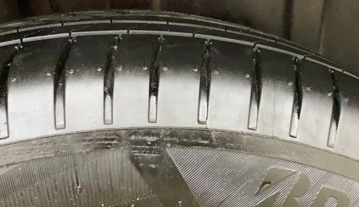 2022 Maruti Ertiga VXI CNG, CNG, Manual, 71,777 km, Right Rear Tyre Tread