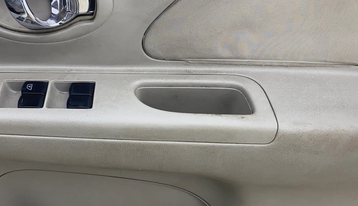 2016 Renault Pulse RXL ABS DIESEL, Diesel, Manual, 86,325 km, Driver Side Door Panels Control