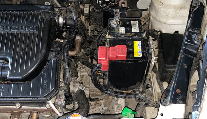 2015 Maruti Swift VXI, Petrol, Manual, 33,785 km, Engine View - Left