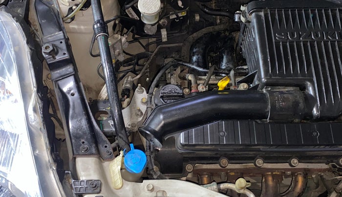 2015 Maruti Swift VXI, Petrol, Manual, 33,785 km, Engine View - Right