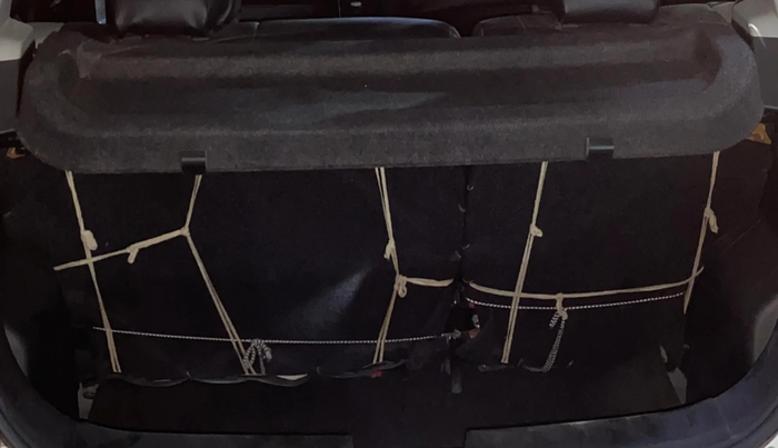 2015 Maruti Swift VXI, Petrol, Manual, 33,785 km, Boot Inside