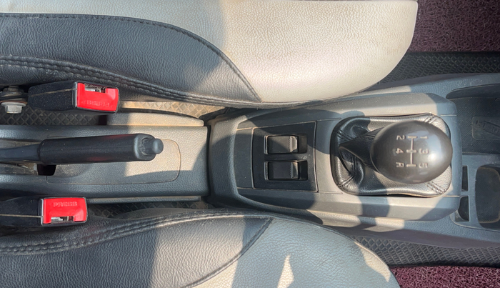 2017 Maruti Alto 800 LXI, Petrol, Manual, 57,731 km, Gear Lever