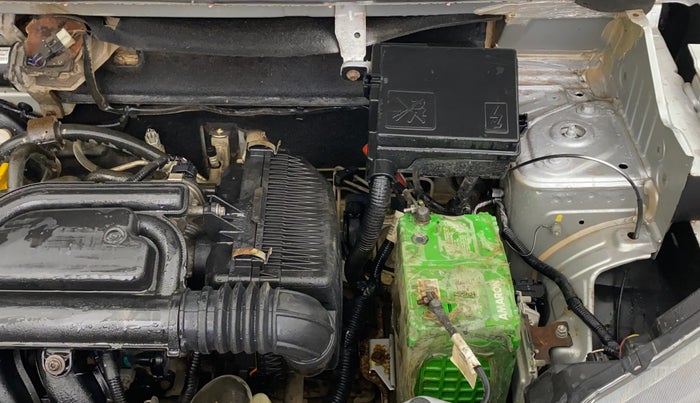 2020 Renault Kwid RXT 0.8, Petrol, Manual, 56,213 km, Engine View - Left