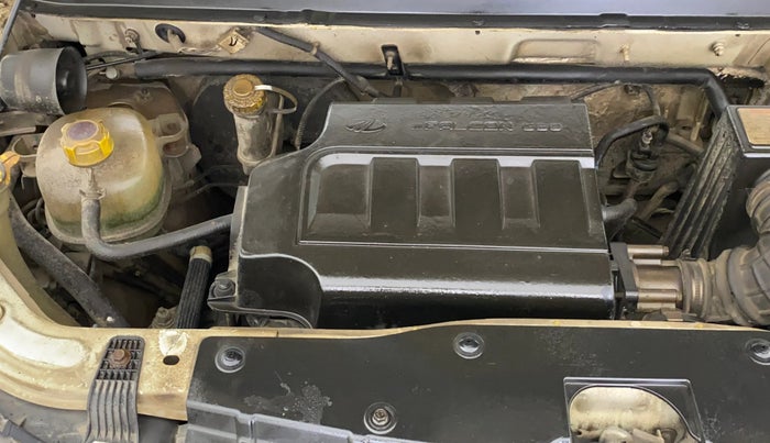 2017 Mahindra Kuv100 K6 PLUS 6 STR, Petrol, Manual, 1,23,281 km, Engine View - Right