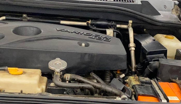 2019 Tata Safari Storme 2.2 VX 4X2, Diesel, Manual, 1,29,061 km, Engine View - Left