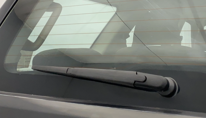 2019 Tata Safari Storme 2.2 VX 4X2, Diesel, Manual, 1,29,061 km, Rear Wiper