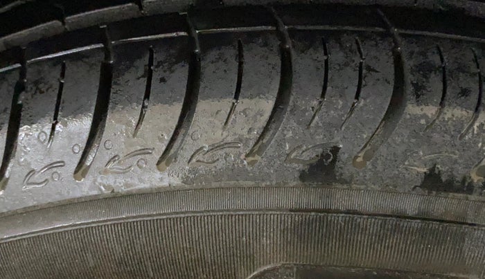 2018 Maruti Baleno DELTA PETROL 1.2, Petrol, Manual, 59,519 km, Right Rear Tyre Tread