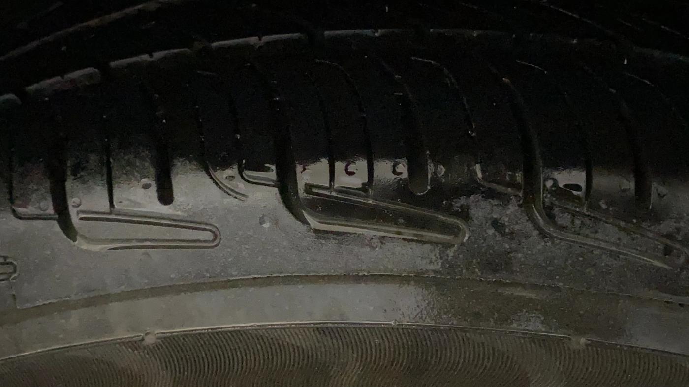 2018 Maruti Baleno DELTA PETROL 1.2, Petrol, Manual, 59,519 km, Left Rear Tyre Tread
