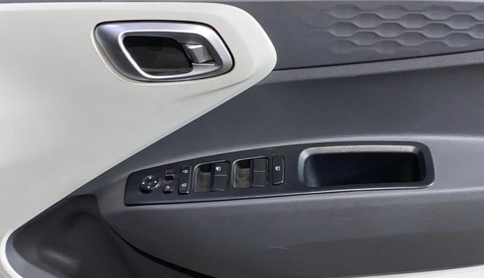 2022 Hyundai GRAND I10 NIOS ASTA 1.2 KAPPA VTVT, Petrol, Manual, 25,782 km, Driver Side Door Panels Control