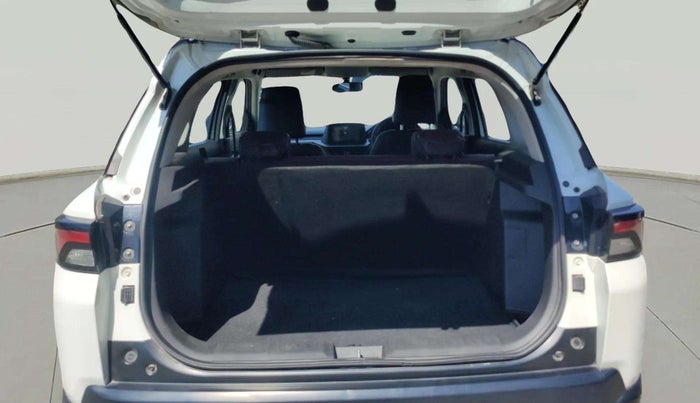 2023 Maruti BREZZA VXI SMART HYBRID, Petrol, Manual, 60,306 km, Boot Inside