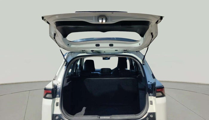 2023 Maruti BREZZA VXI SMART HYBRID, Petrol, Manual, 60,306 km, Boot Door Open