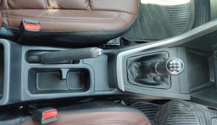 2023 Maruti BREZZA VXI SMART HYBRID, Petrol, Manual, 60,306 km, Gear Lever