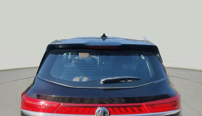 2023 MG HECTOR PLUS SHARP PRO 2.0 TURBO DIESEL 7 STR, Diesel, Manual, 28,236 km, Rear Windshield