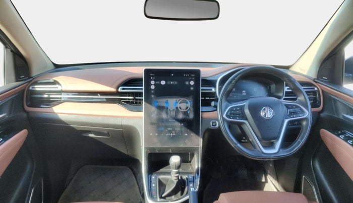 2023 MG HECTOR PLUS SHARP PRO 2.0 TURBO DIESEL 7 STR, Diesel, Manual, 28,236 km, Dashboard