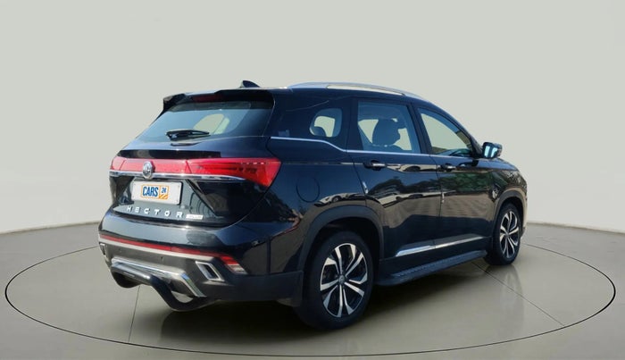 2023 MG HECTOR PLUS SHARP PRO 2.0 TURBO DIESEL 7 STR, Diesel, Manual, 28,236 km, Right Back Diagonal