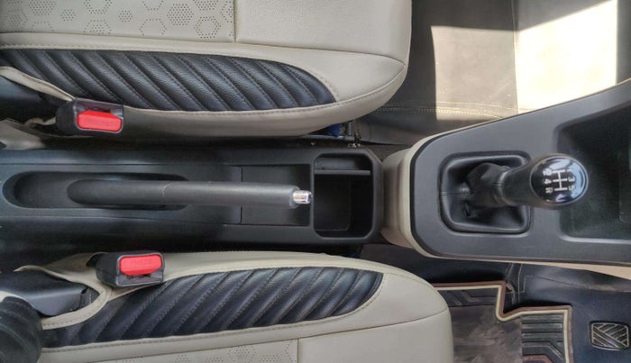 2022 Maruti New Wagon-R VXI 1.0, Petrol, Manual, 45,493 km, Gear Lever