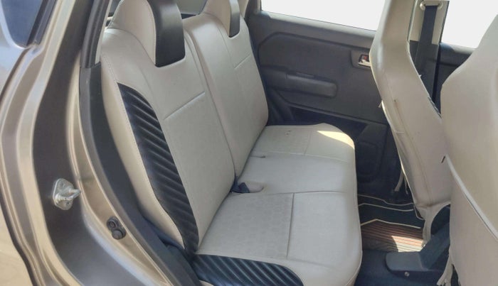 2022 Maruti New Wagon-R VXI 1.0, Petrol, Manual, 45,493 km, Right Side Rear Door Cabin