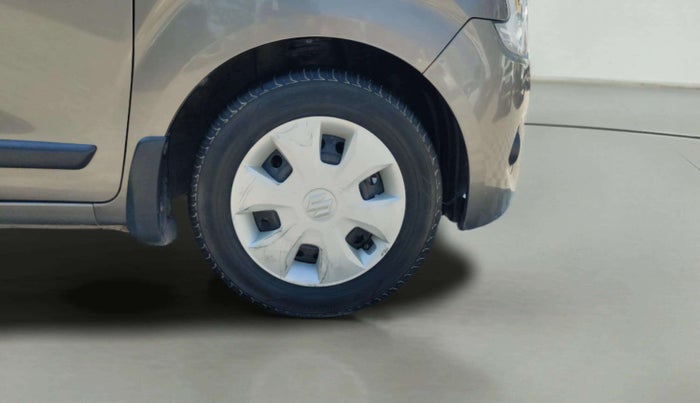 2022 Maruti New Wagon-R VXI 1.0, Petrol, Manual, 45,493 km, Right Front Wheel