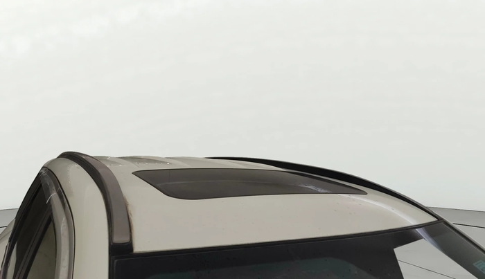 2018 Mahindra XUV500 W11 AT, Diesel, Automatic, 81,037 km, Moonroof/ Sunroof