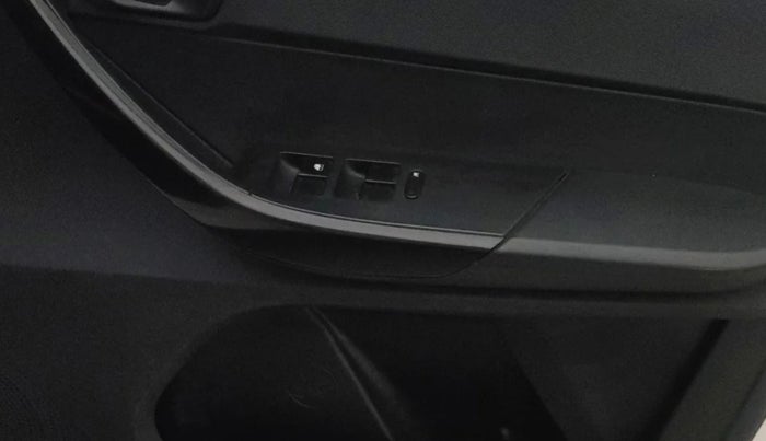 2018 Tata TIAGO NRG PETROL, Petrol, Manual, 61,623 km, Driver Side Door Panels Control