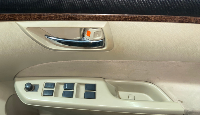 2013 Maruti Swift Dzire VDI, Diesel, Manual, 56,223 km, Driver Side Door Panels Control