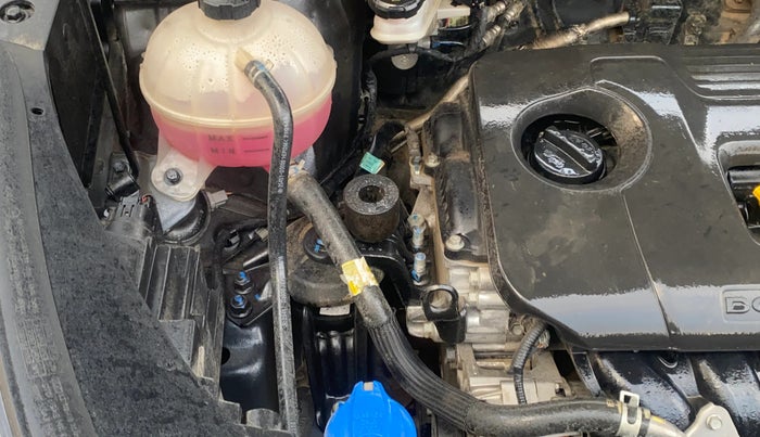 2021 Hyundai Tucson GLS 2WD AT PETROL, Petrol, Automatic, 96,935 km, Engine View - Right