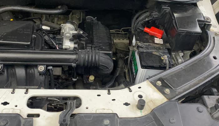 2021 Renault Kiger RXZ AMT DUAL TONE, Petrol, Automatic, 68,250 km, Engine View - Left