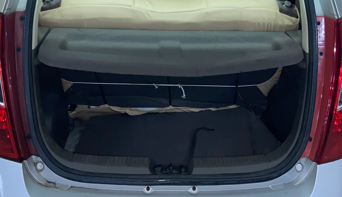 2013 Hyundai i10 MAGNA 1.2, Petrol, Manual, 78,099 km, Boot Inside