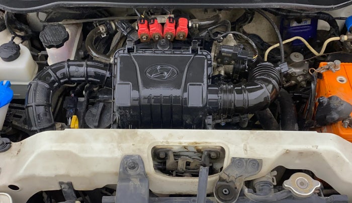 2018 Hyundai Eon MAGNA +, CNG, Manual, 59,189 km, Engine View