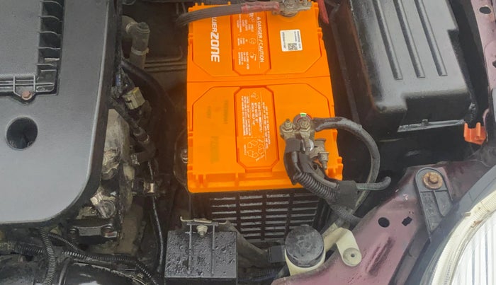 2014 Fiat Grand Punto DYNAMIC 1.3, Diesel, Manual, 1,12,238 km, Engine View - Left