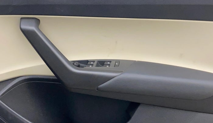 2024 Skoda SLAVIA STYLE 1.5L TSI DSG, Petrol, Automatic, 12,189 km, Driver Side Door Panels Control