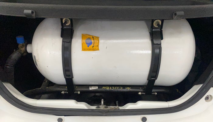 2023 Tata Tiago XT CNG, CNG, Manual, 27,707 km, Boot Inside