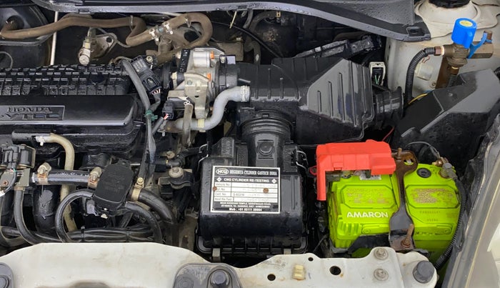 2017 Honda Amaze 1.2L I-VTEC S, CNG, Manual, 1,23,553 km, Engine View - Left