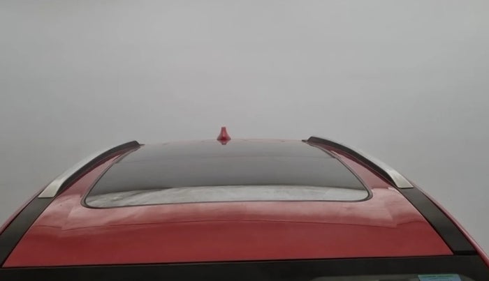 2022 Mahindra XUV700 AX 7 LUXURY P AT 7 STR, Petrol, Automatic, 55,480 km, Moonroof/ Sunroof