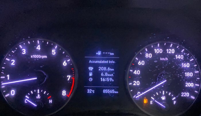 2017 Hyundai Verna 1.6 VTVT SX O, Petrol, Manual, 85,565 km, Odometer Image