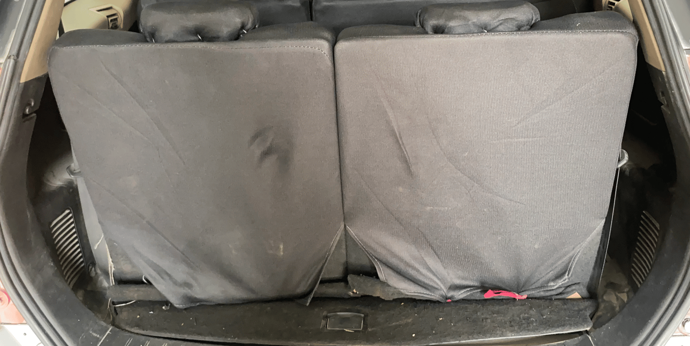 2013 Mahindra XUV500 W8, Diesel, Manual, 97,265 km, Boot Inside