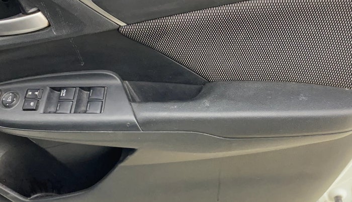 2017 Honda WR-V 1.2L I-VTEC VX MT, Petrol, Manual, 57,615 km, Driver Side Door Panels Control