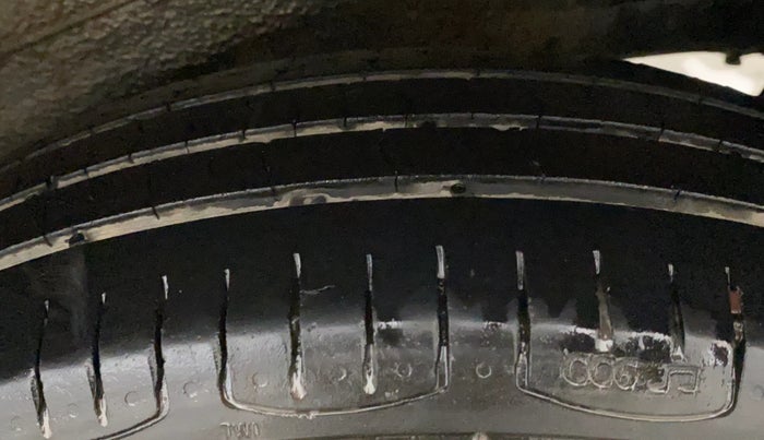 2018 Maruti Wagon R 1.0 LXI CNG (O), CNG, Manual, 79,047 km, Left Rear Tyre Tread